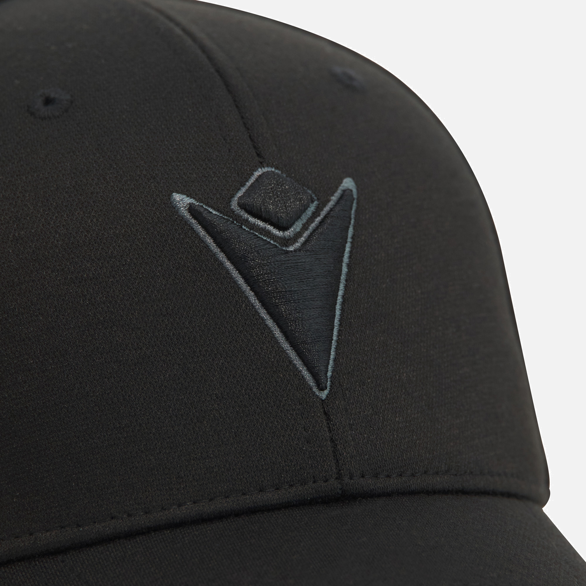 Macron ヘッドキャップ　 ブラック XL/XXL Athleisure & Casual Accessories | Macron USA