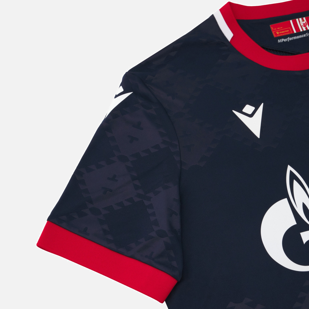 Maillot Extérieur Étoile Rouge Belgrade 23/24 - Coupe Anatomique, Matière Respirante (100% Polyester)