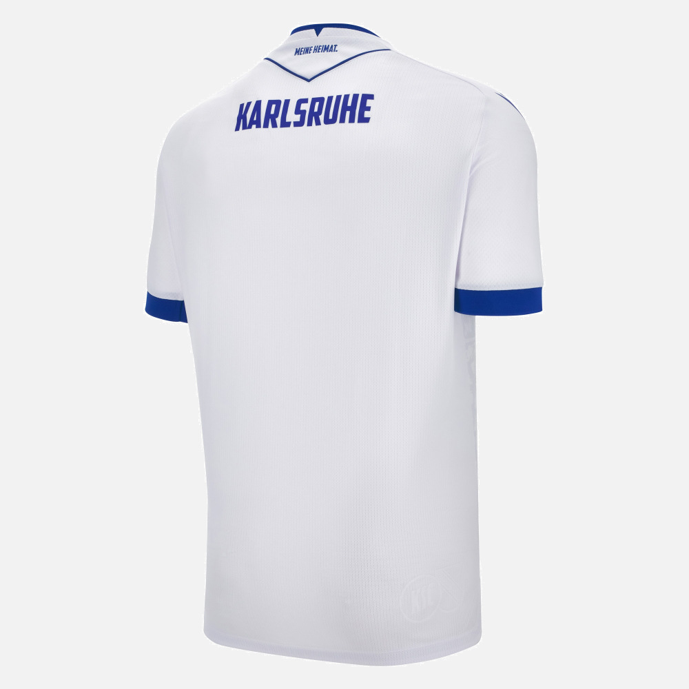 Sortie du maillot extérieur de Karlsruhe 24-25 - Footy Headlines FR