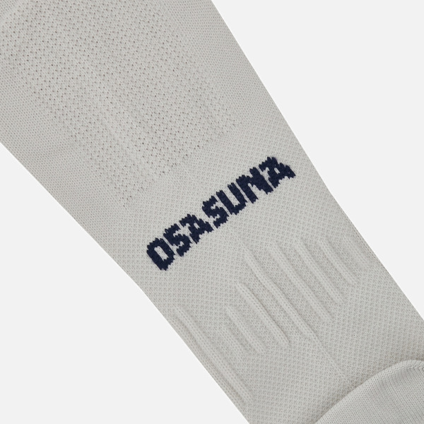 00