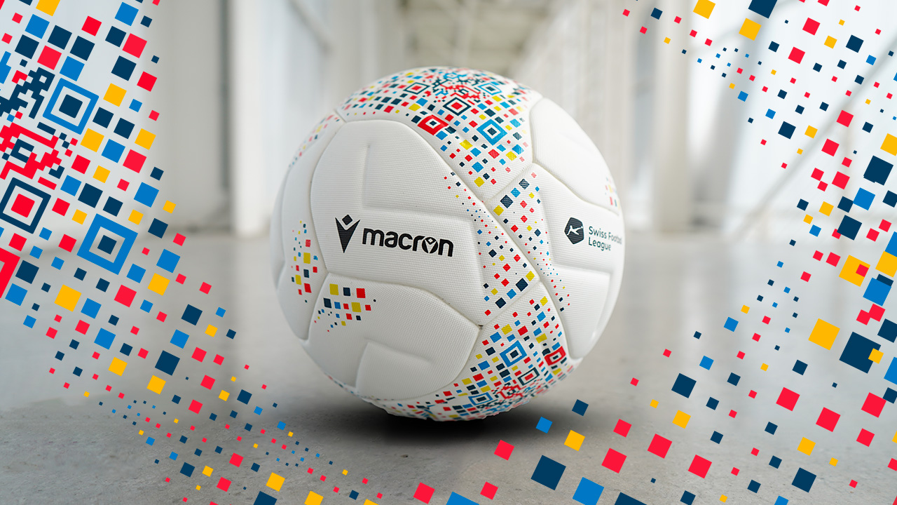 Macron INNOVATIVE, HIGH-TECH AND EVEN INTERACTIVE | Image 1