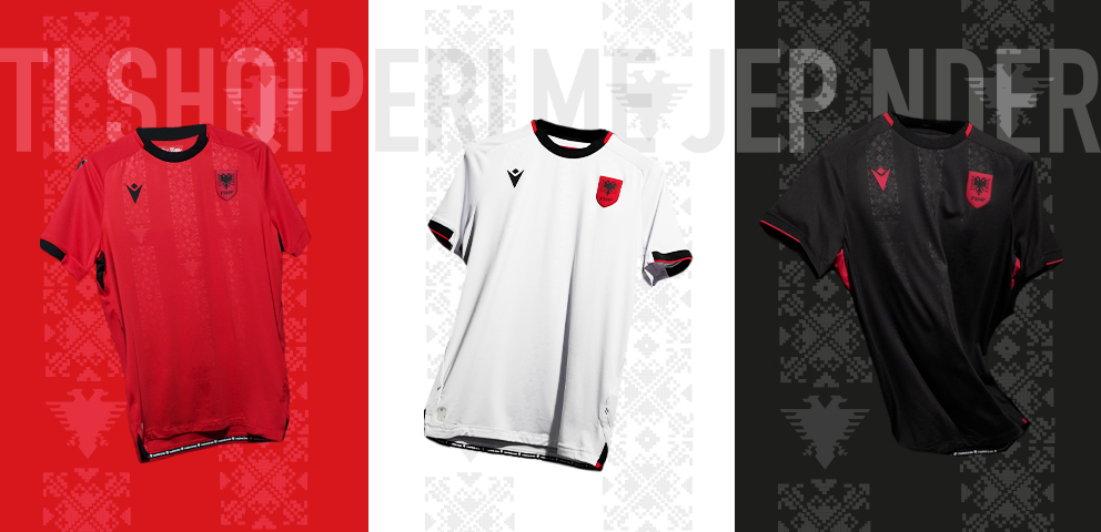 Buon Natale A Gaeta, Agli Appassionati Di Calcio, Ai Tifosi. Che Possa Essere Un Na - Foto 10