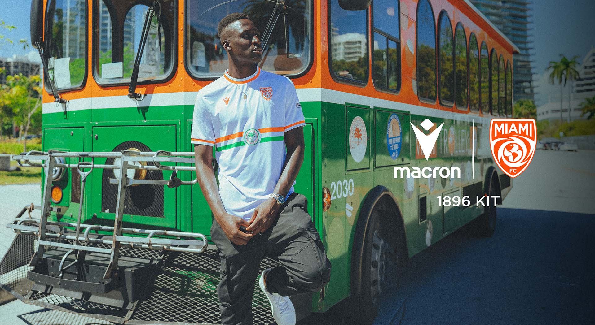 The colours of the flag and the year the city was founded on the Miami FC ‘1896 Kit’ made by Macron
