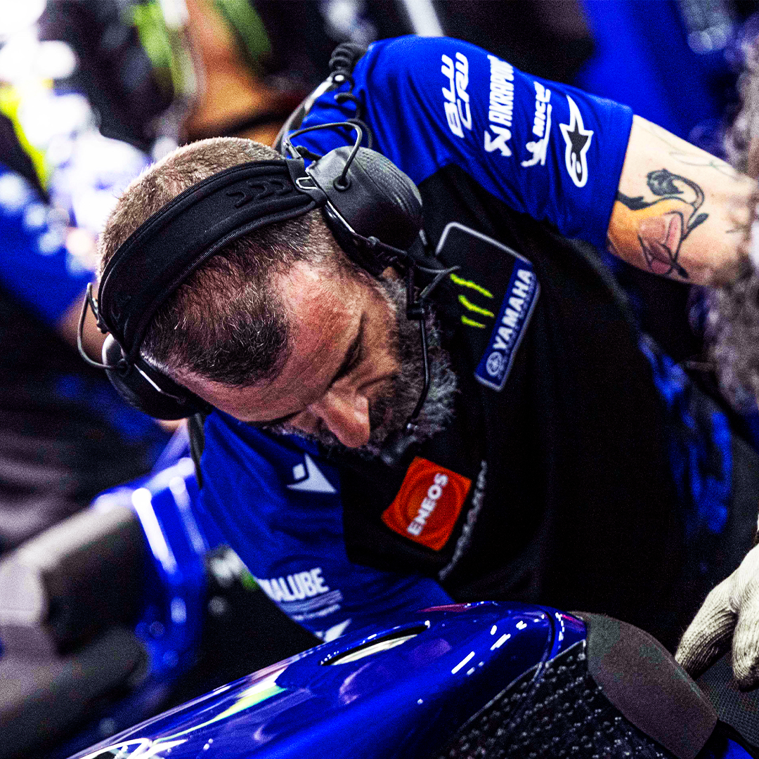 Macron The Official Team Identity | Image 2