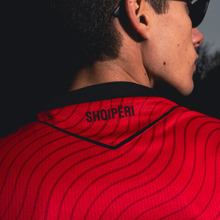 Macron The red of Albanian pride | Image 2