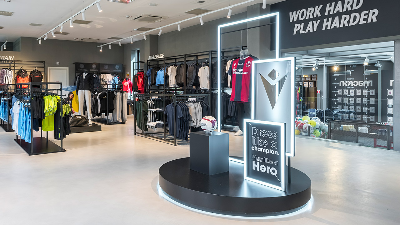 Macron Sports Hub Roma | Work Hard. Play Harder | Macron